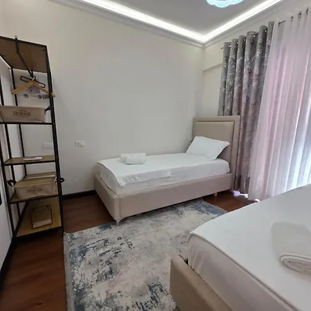 Square Apartamento Tirana